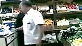 بائع ينيك فتات في سن ٢١ العرب