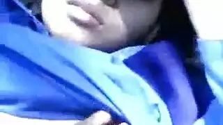 طالبات جامعيات شابات تنكح مهوياتهن بقوة داخل الحرم الجامعي