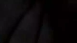 أثداء ضخمة وجنس صريح: ريجينا مور تأخذ كل شيء