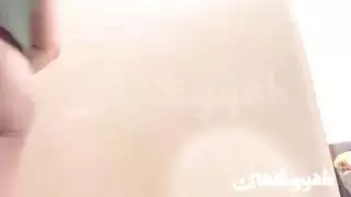 فرج مشعر وثدي طبيعية كبيرة لزوجة حامل قرنية معروضة إباحية عربية xxx