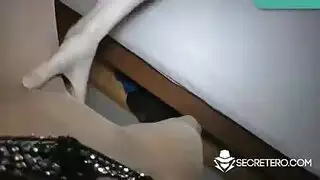 فم مراهقة مبلل على قضيب شاب صلب أفلام هاوية