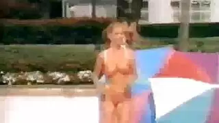 مدلك وقح يدخل مهبلها بعد تدليك جنسي حار