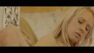 مص الجليسة: تجعل الأب ينسى زوجته