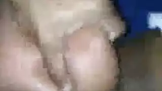 جنس فموي عميق وجنس أعمق لدمية سمراء الشعر