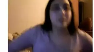 بث إباحي مباشر: عرض ويب كام أجنبي مع أثداء عملاقة