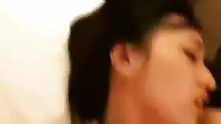 قذر حوض السباحة حديث