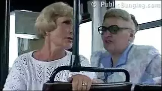 الثدي سيليكون بوف مدرب حافلة ركاب